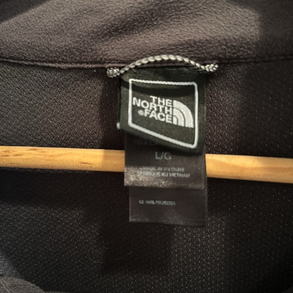 Gently used North Face Windwall Fleece zip up - Picture 3 of 8